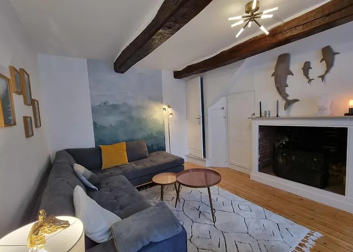 Будинок відпочинку La De Milo - Typical Fisherman's House - 2 Bedrooms Онфлер